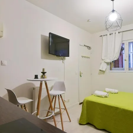 Apartament Cozy Studio Close To The Central Lille