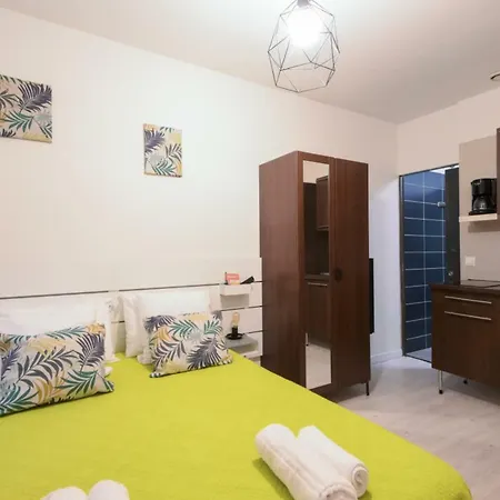 Apartament Cozy Studio Close To The Central Lille